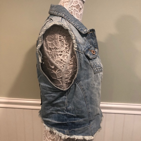 Beyoncé Cropped Denim Vest by Ashley Stewart - Picture 3 of 7